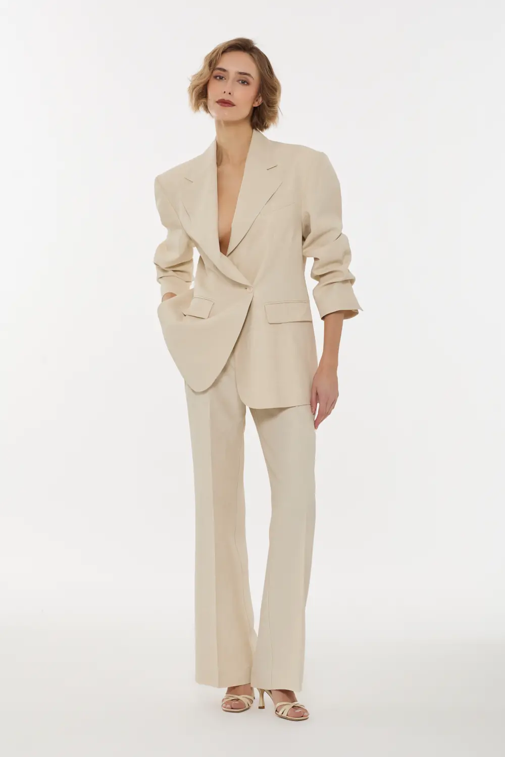 RAISA26D420446_003_S26