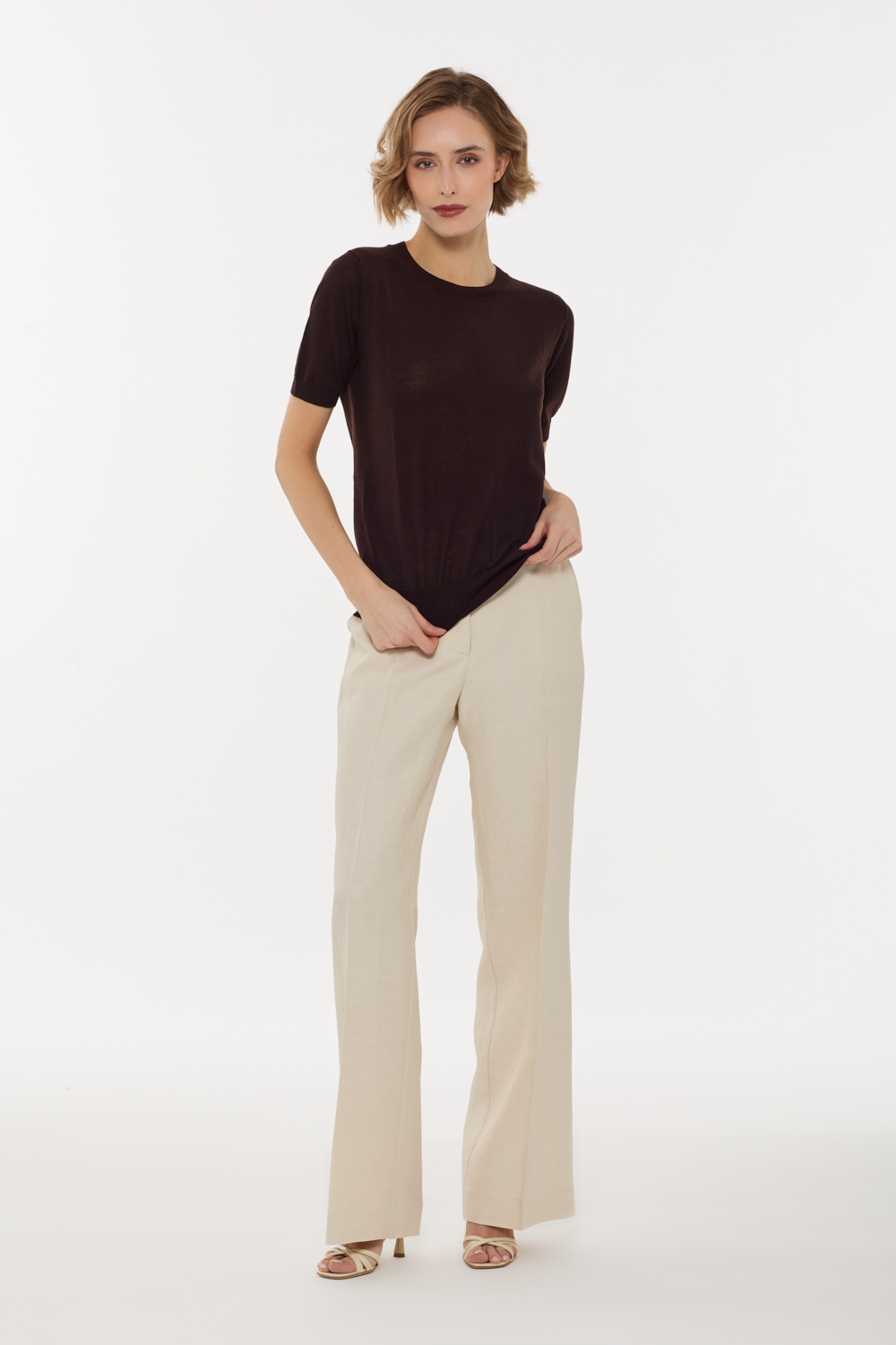 LINFA26D540779_086_S26,alt-2