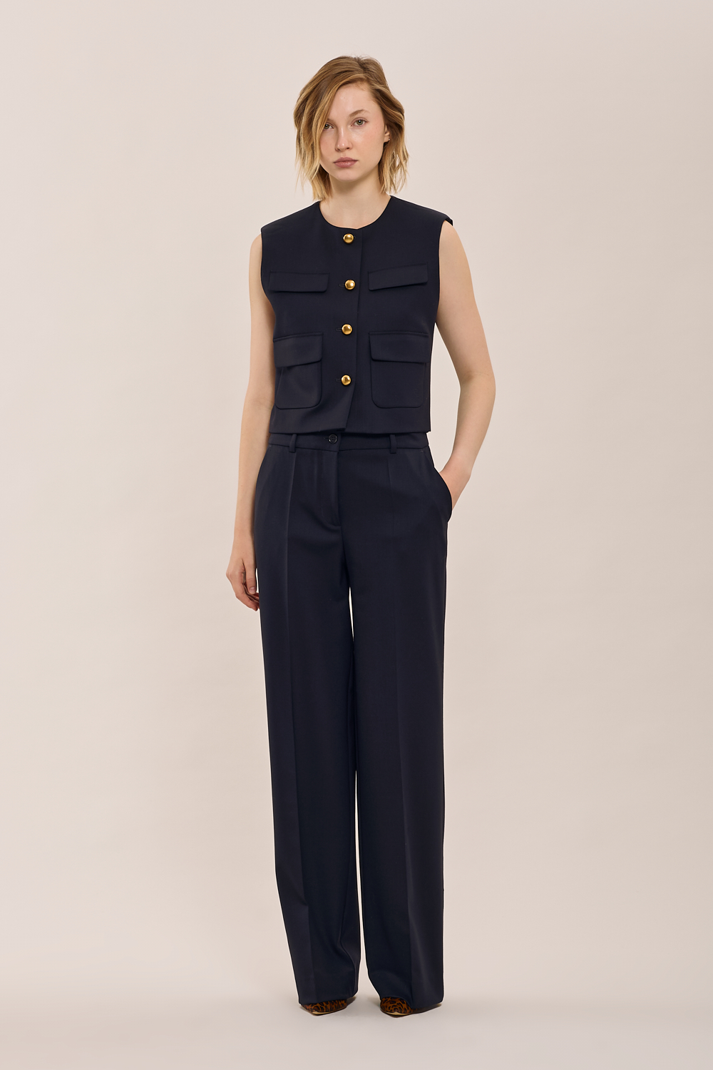 LILIUXY25D410047G_012_A25 LILIUXY25D410047G_012_A25