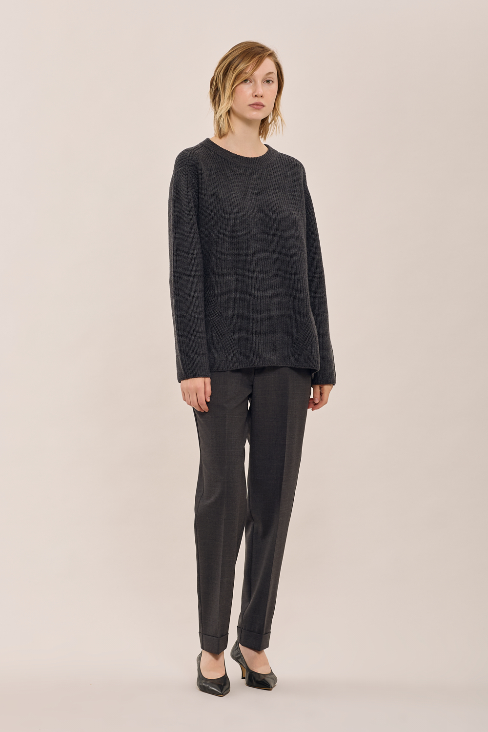 LADYBLUMD540934_020_A25,alt-2