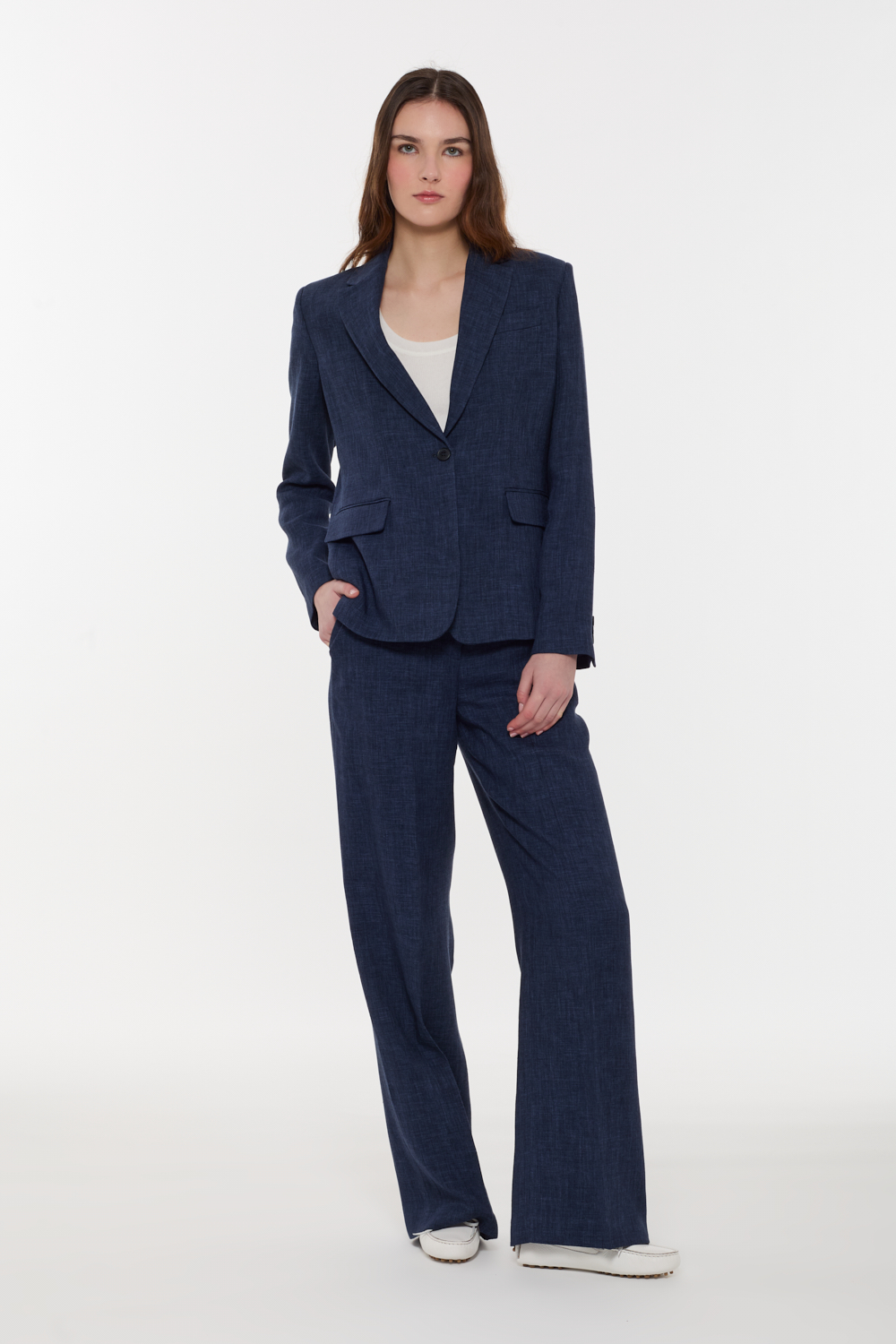 BLINKD420411_012_S26,alt-1