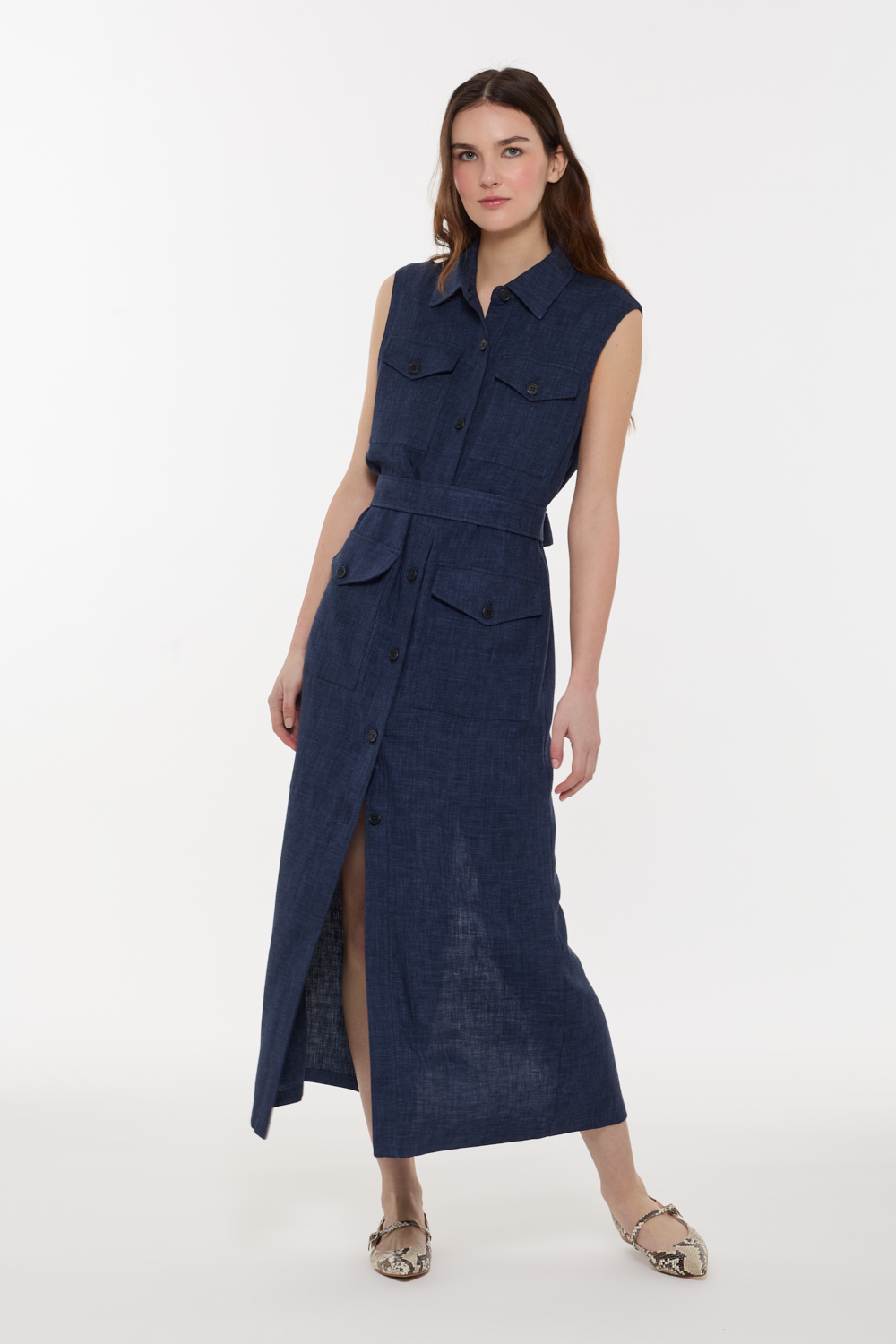 BLINKD726129_012_S26,alt-2