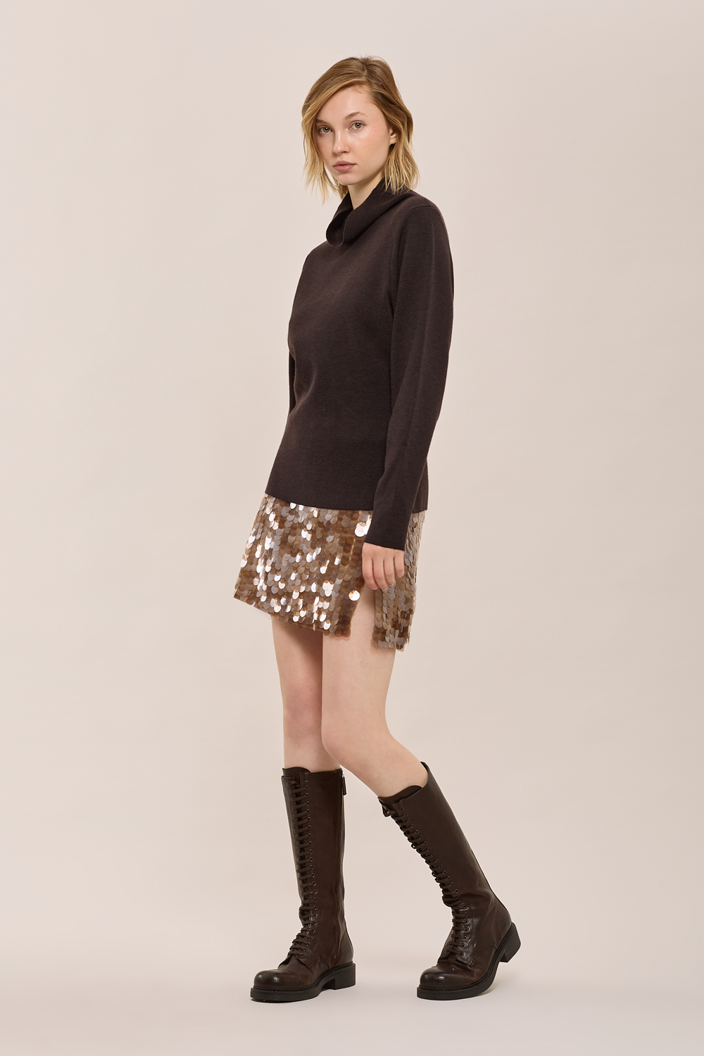 GOOD630608_064_A25,alt-2