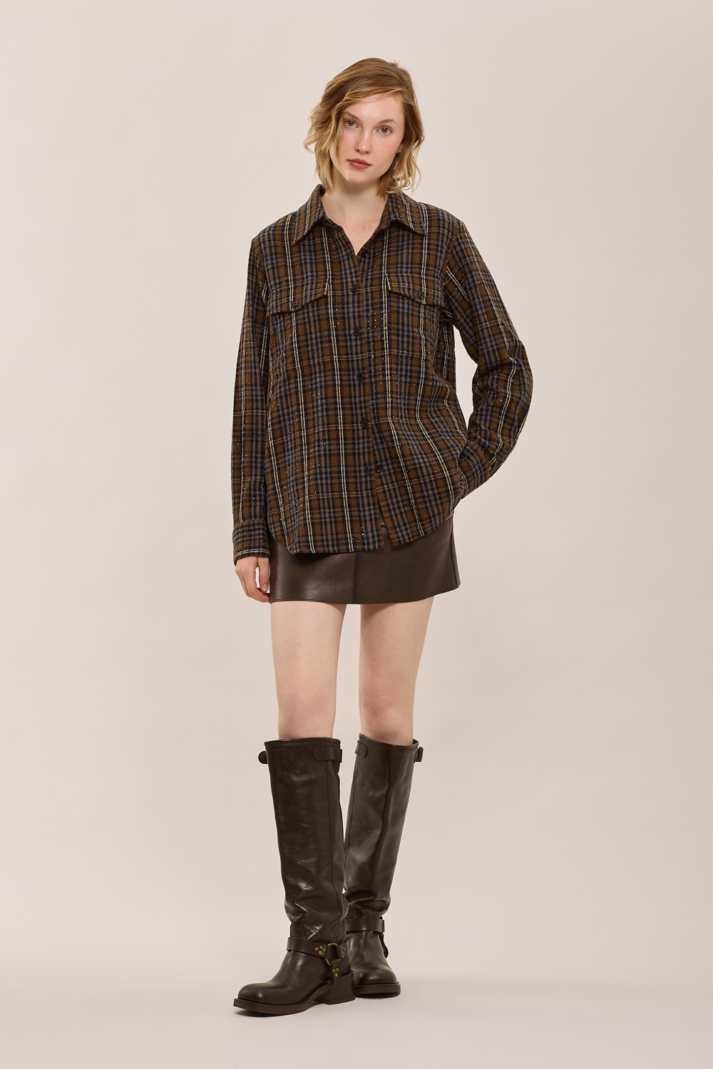 CORED380634_807_A25,alt-2