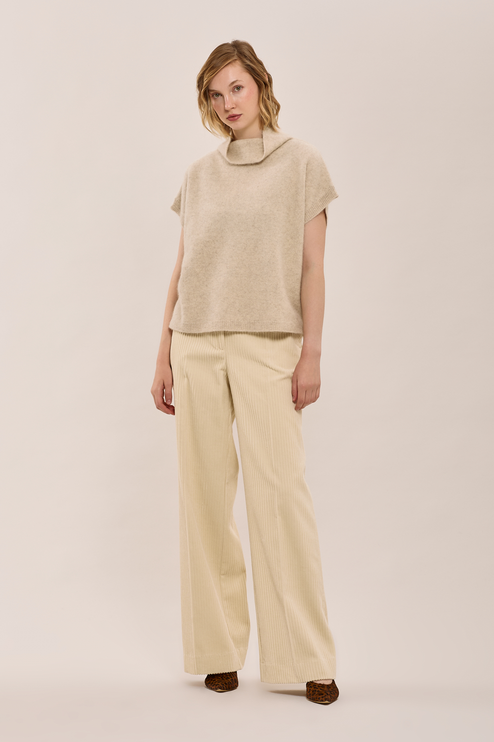 LACOOND540924_084_A25,alt-0