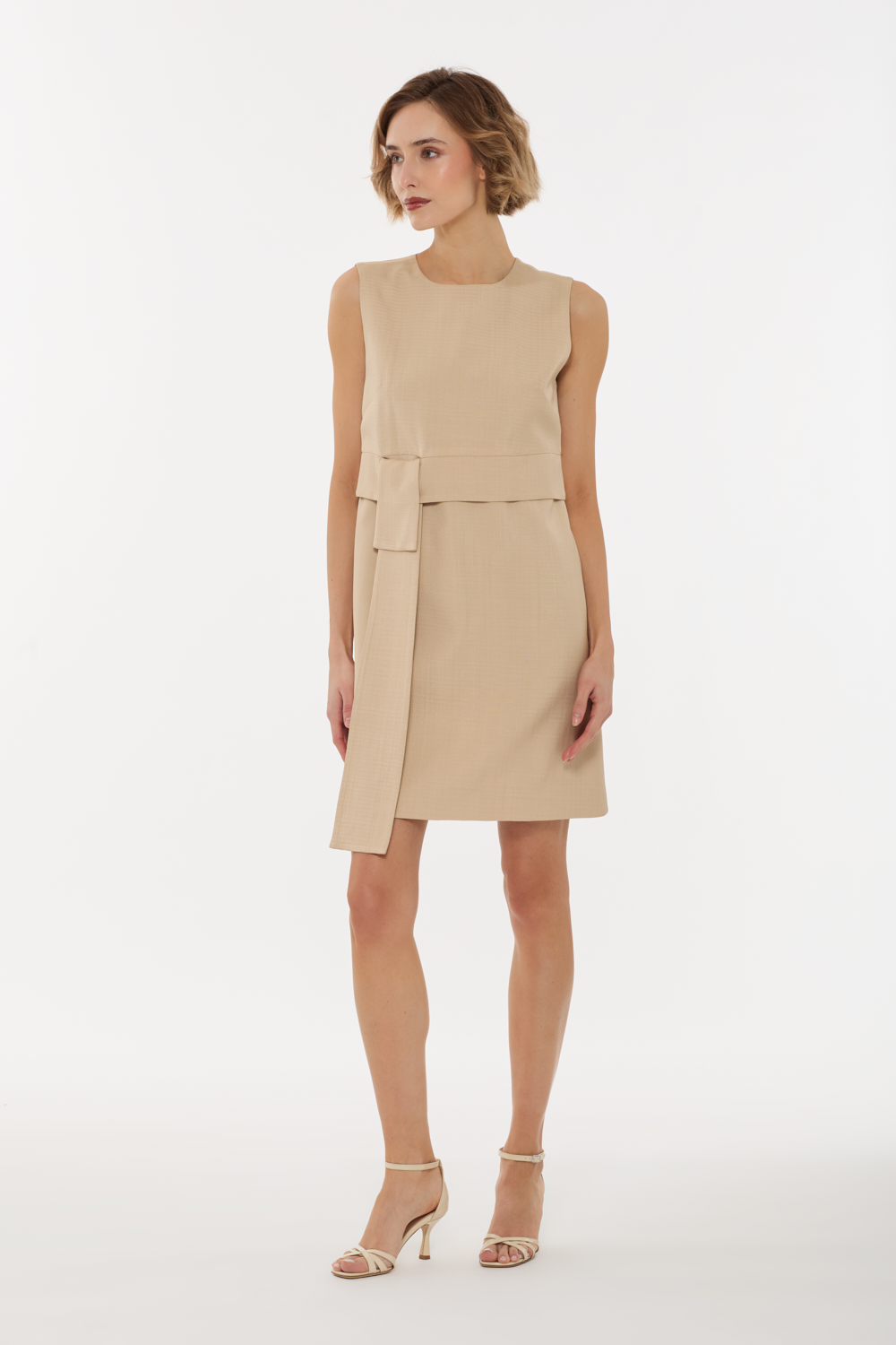 RANIAD726184_087_S26