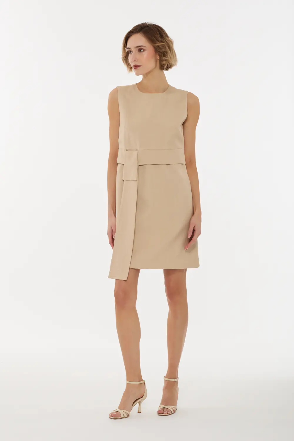 RANIAD726184_087_S26