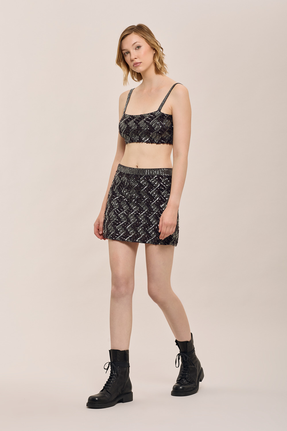 GEOMETRICD311682_820_A25,alt-2