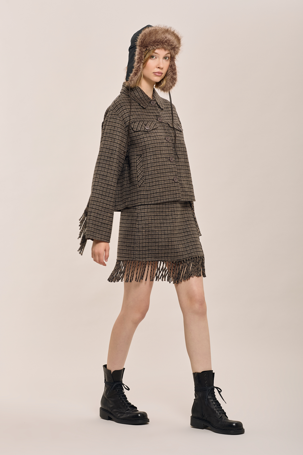 LURKD431798_820_A25 LURKD431798_820_A25,alt-2