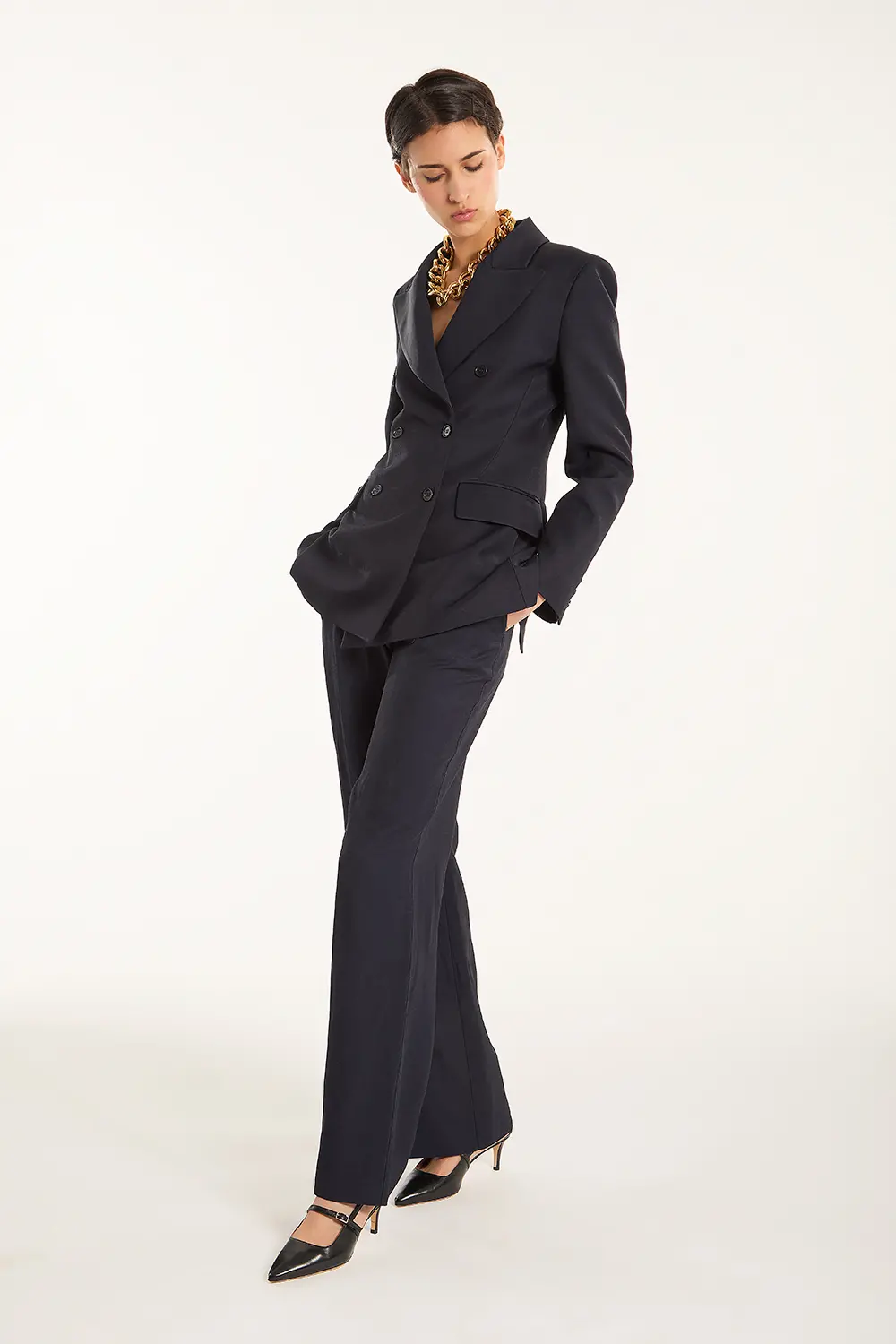 RAISA25D232214_012_S25