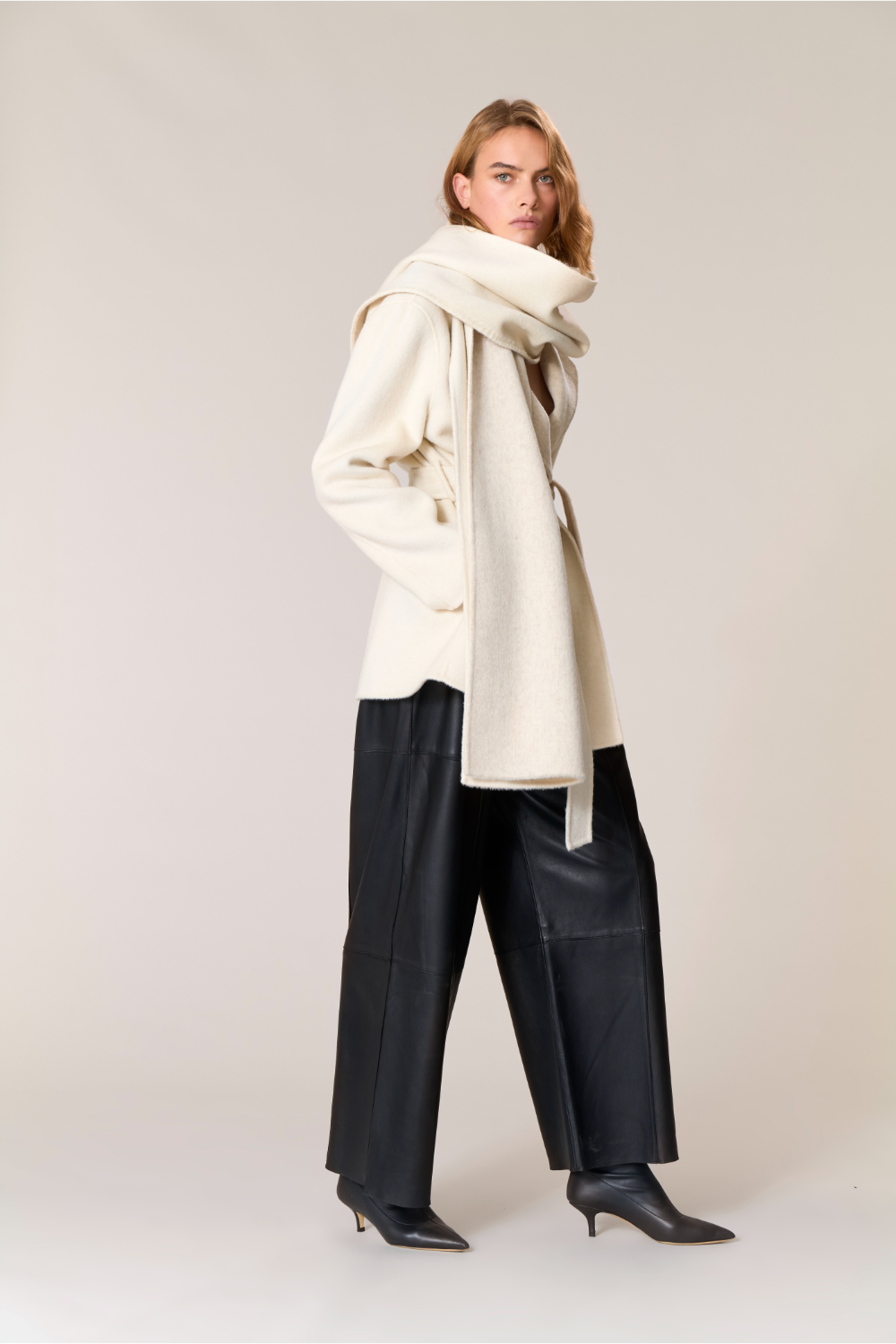 MACIOCK25WD210594S_013_A25,alt-1