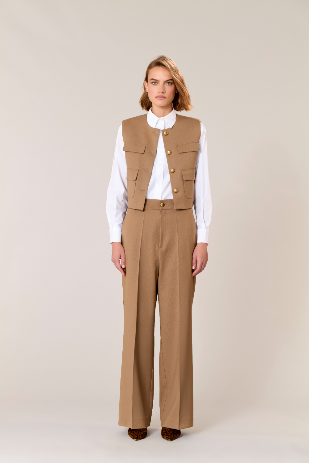 LILIUXY25D232490G_006_A25,alt-1