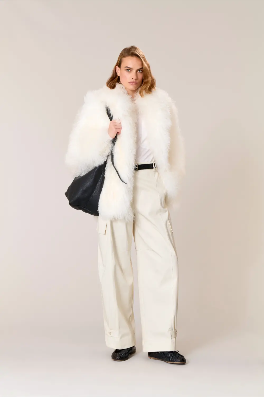 CEDROD232462_084_A25