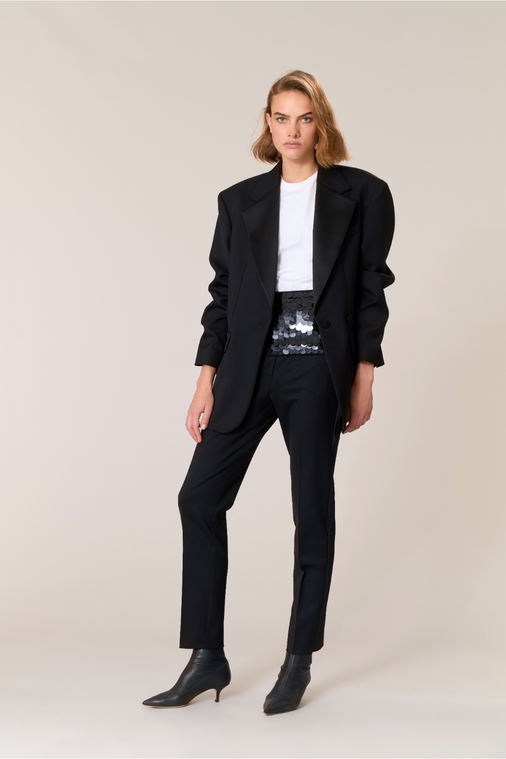 LILIUXY25D230412_013_A25