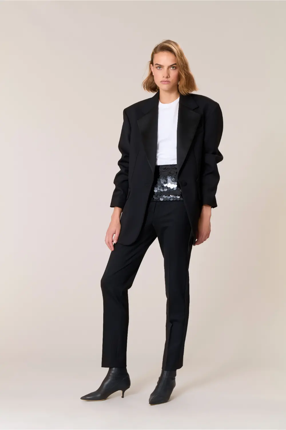 LILIUXY25D230412_013_A25