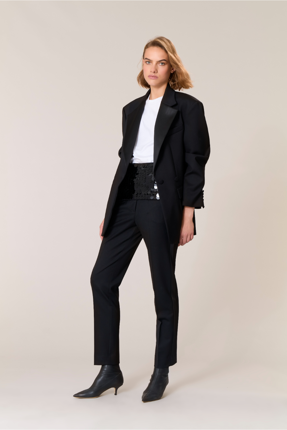 LILIUXY25D230412_013_A25,alt-1