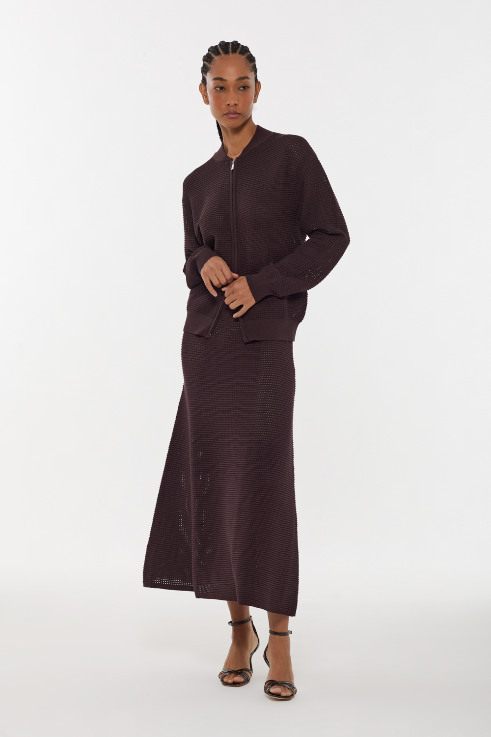 RENFIELDD530549_086_S26