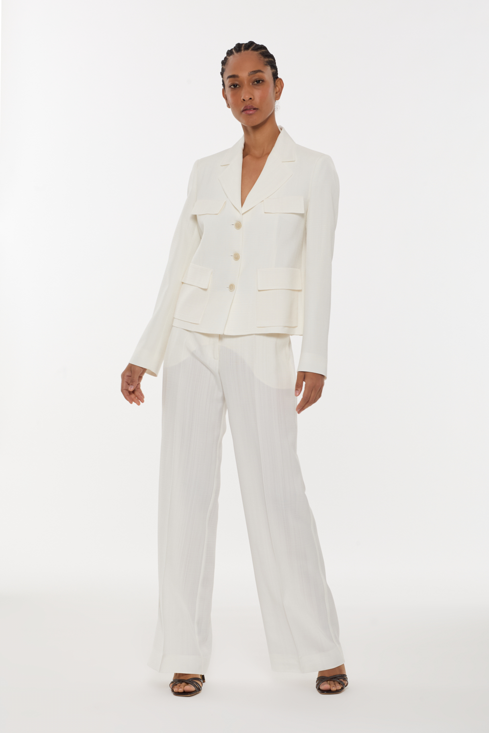 RANIAD232214_002_S26