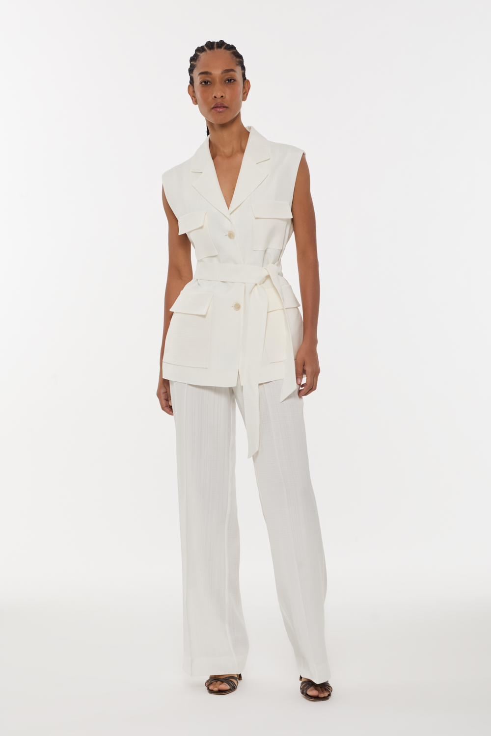 RANIAD410055_002_S26,alt-2