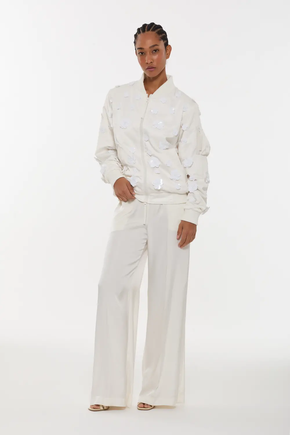 PLOOMD431852_002_S26