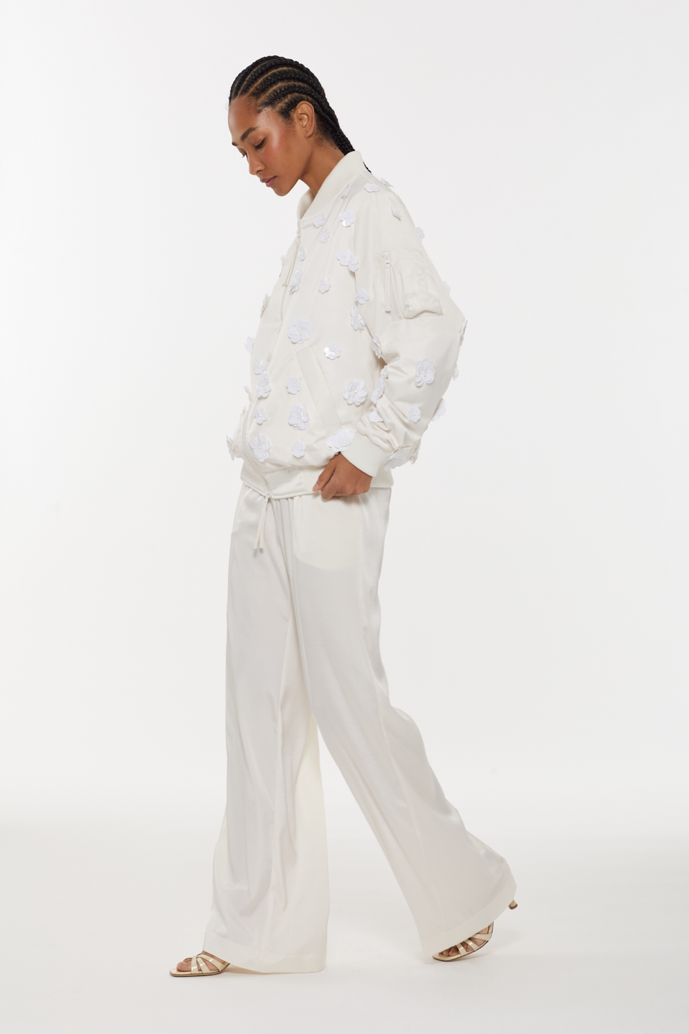 PLOOMD431852_002_S26,alt-2