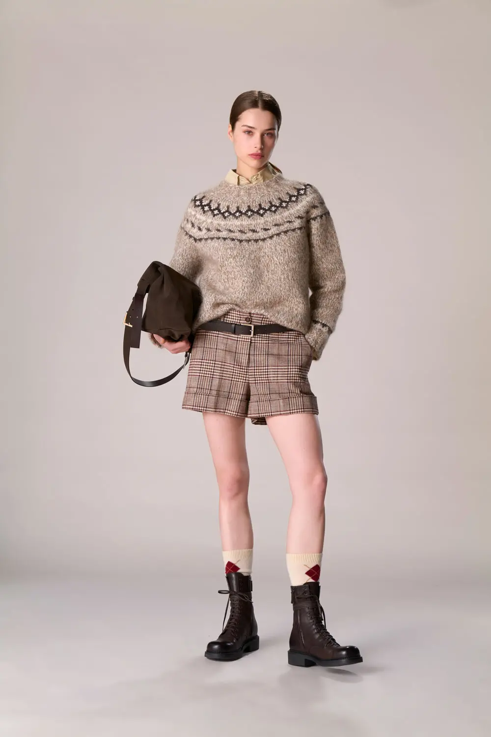 LAILAJD510413_803_A25