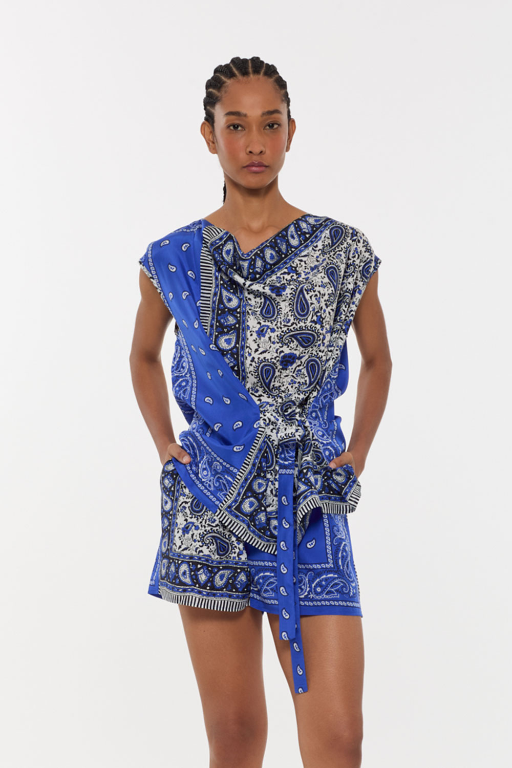 SHIELED311729_883_S26,alt-2