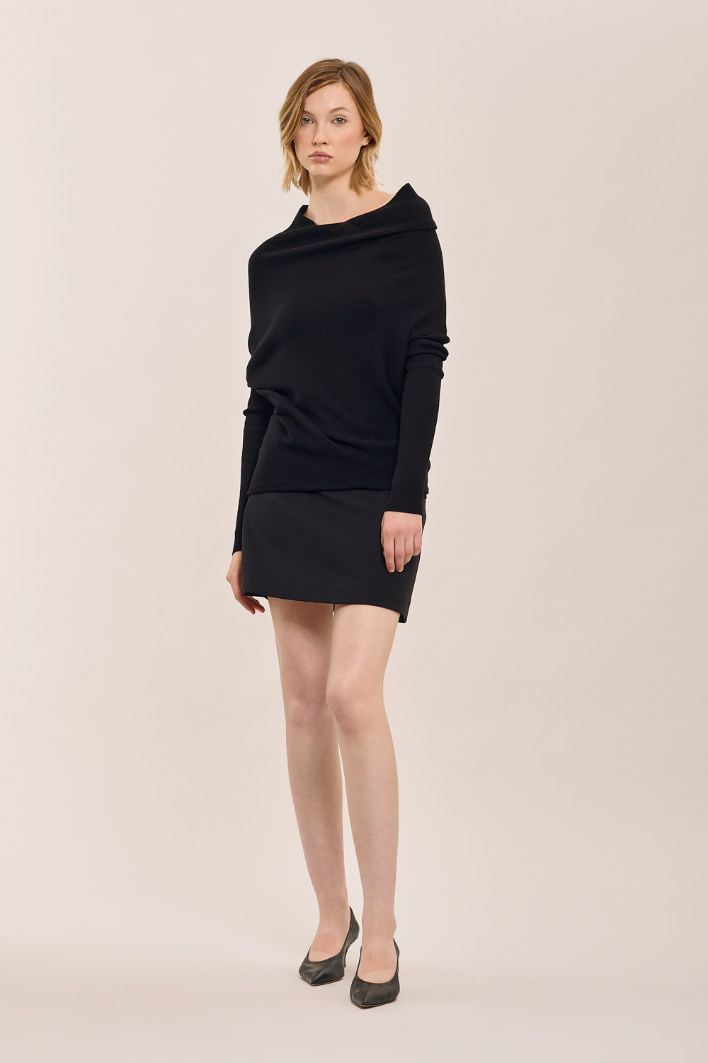 LEILA25D540910_013_A25,alt-2