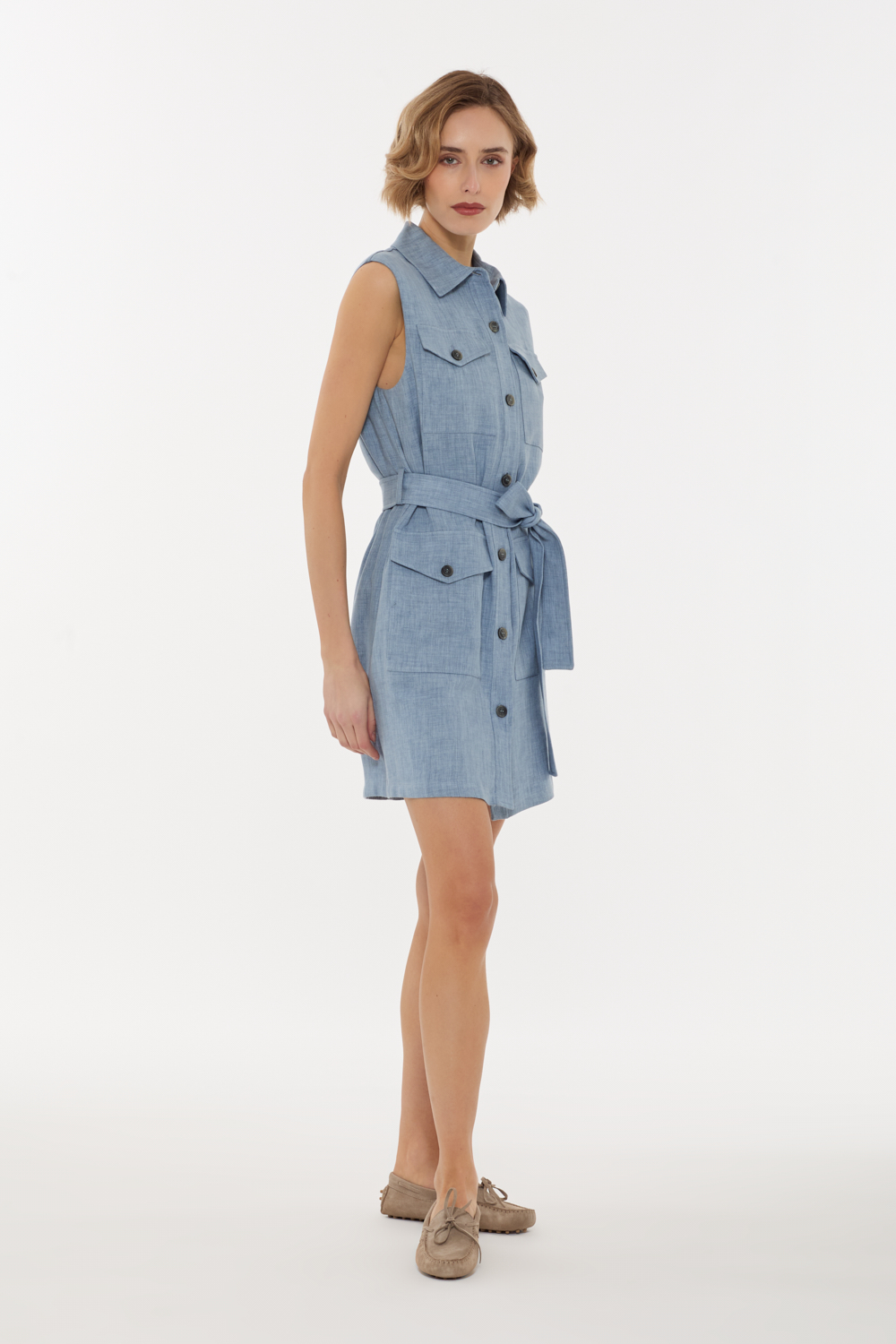 BLINKD726128_011_S26,alt-2