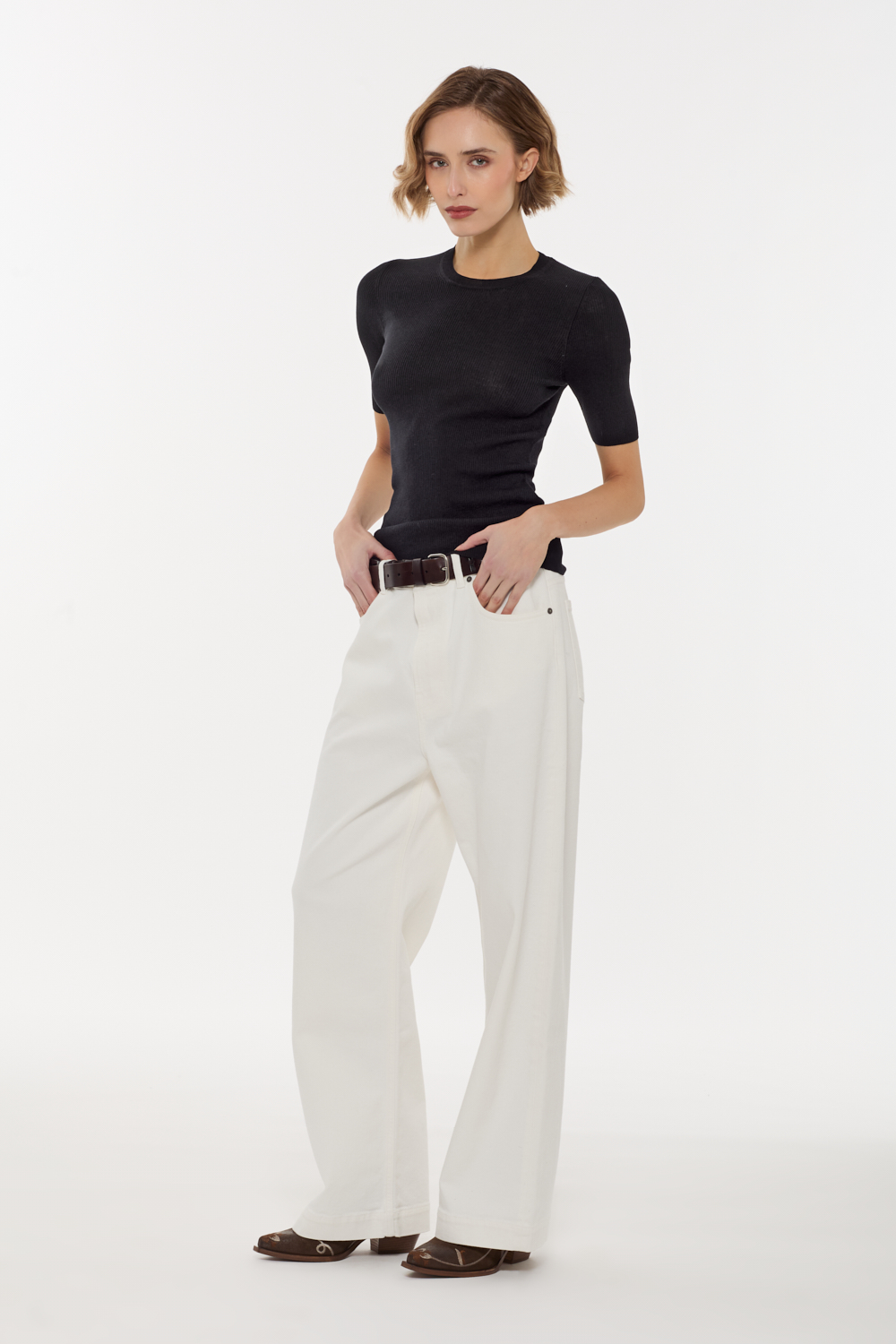 CIPRIA26D540610_013_S26,alt-2