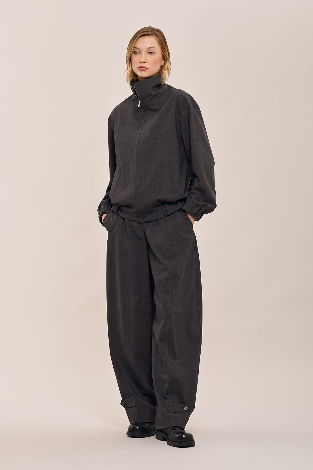 LUWOOLD232461_020_A25