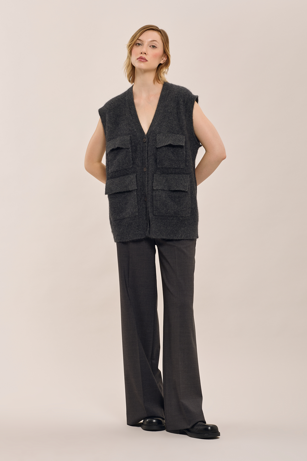 LACOOND500724_037_A25,alt-2