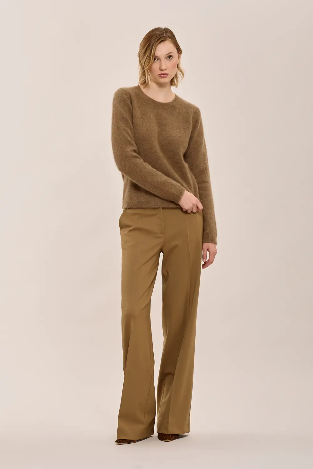 LACOOND540901_006_A25