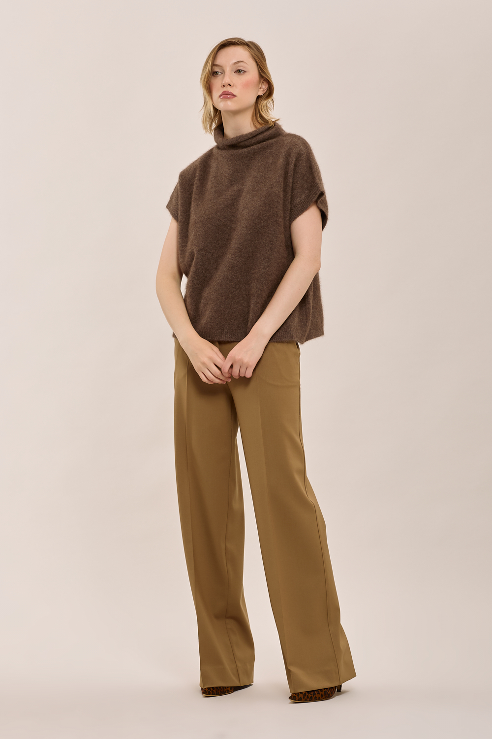 LACOOND540924_024_A25,alt-2