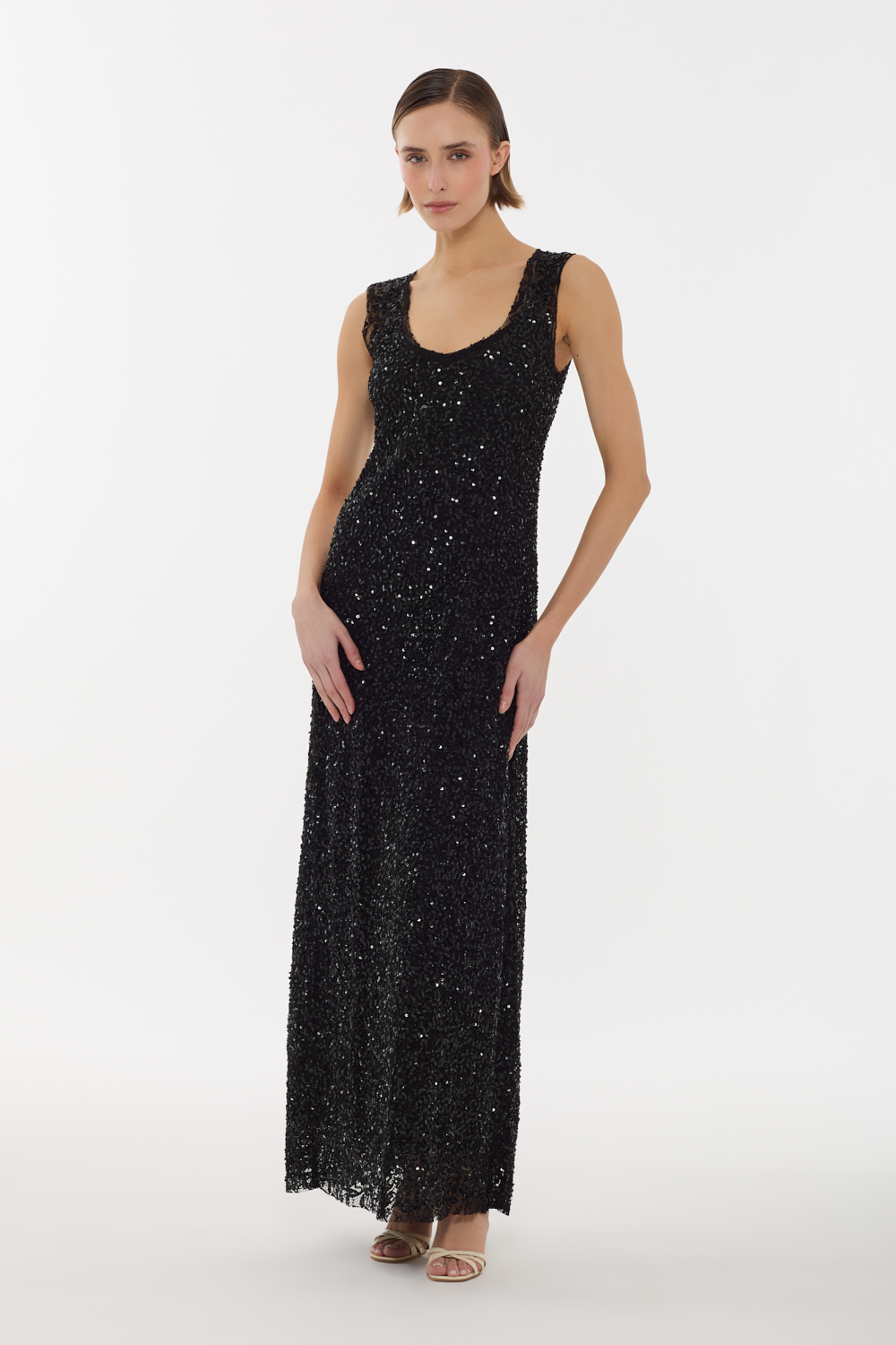 NOODLESD722562_013_S26