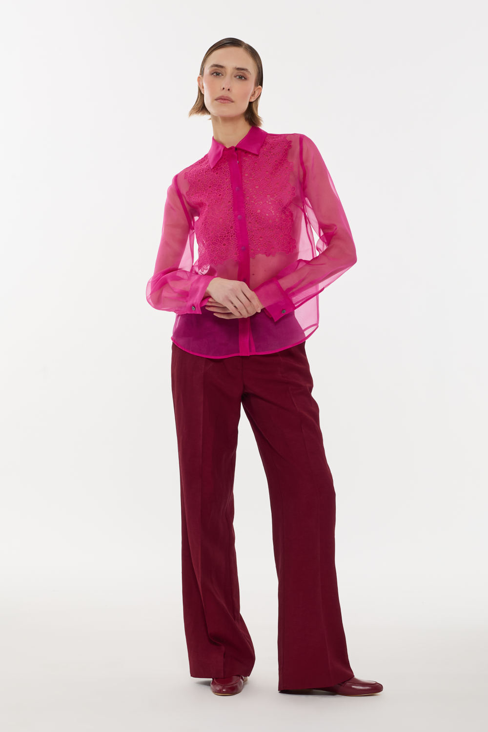 SHAKED381286_042_S26,alt-2