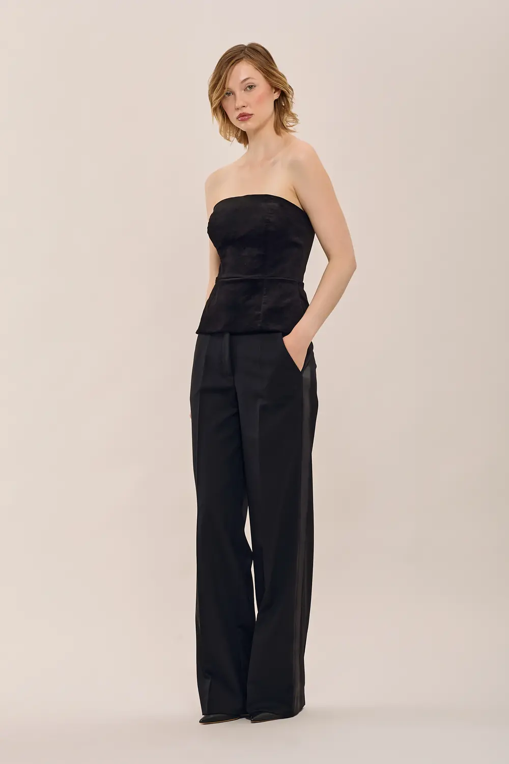 LILIUXY25D232016_013_A25