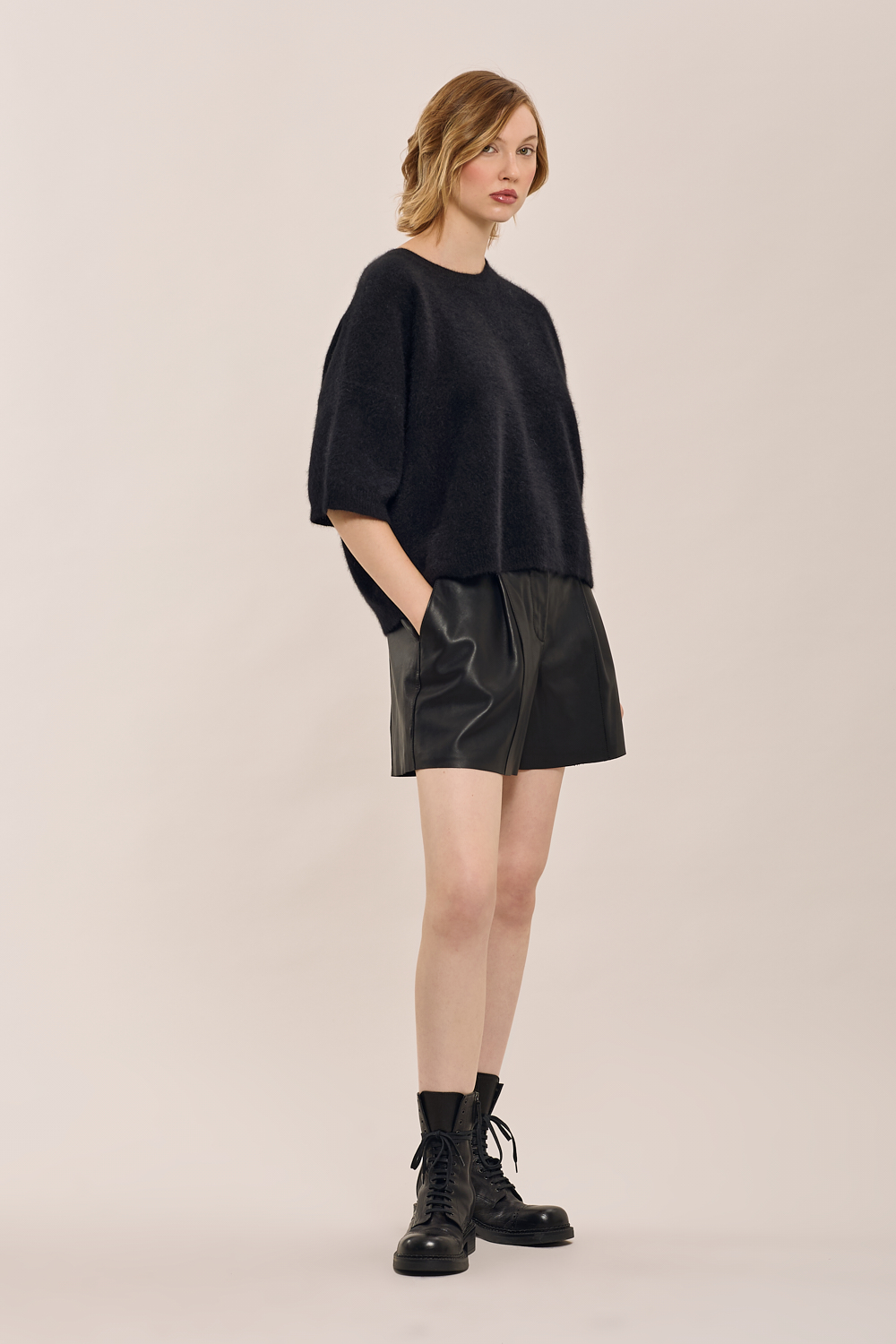 LACOOND540923_013_A25