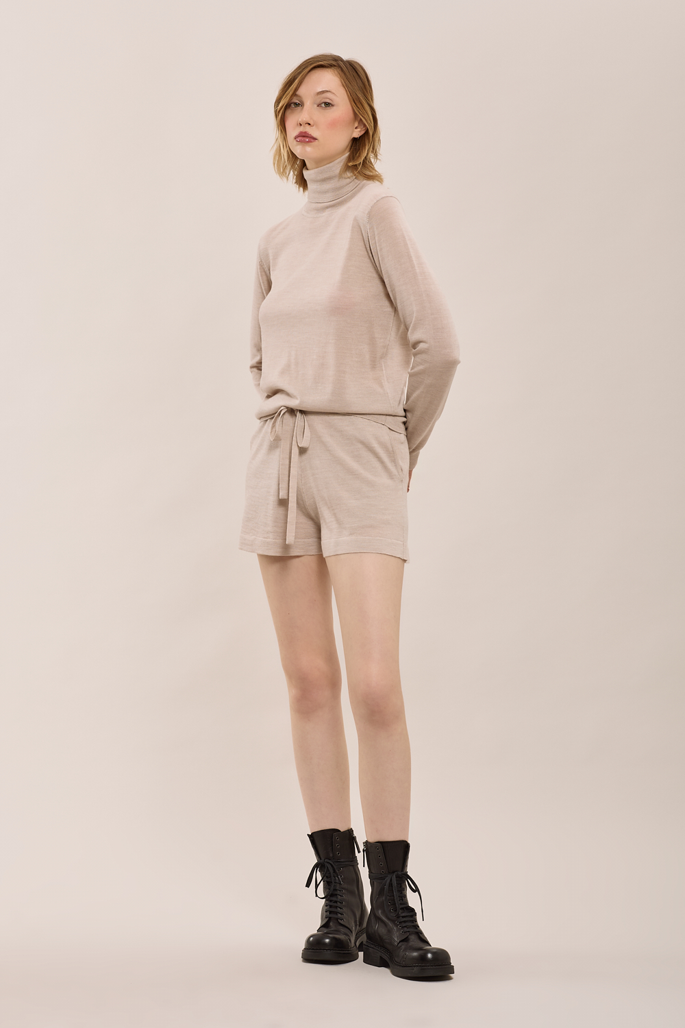 LINFA25WD570605_084_A25,alt-2