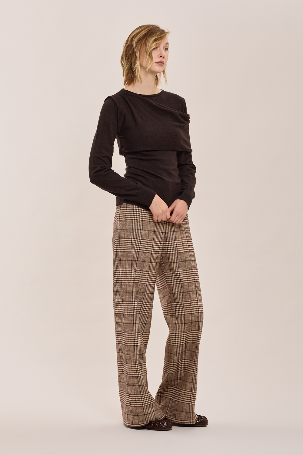 CHOKOD232467_810_A25,alt-2