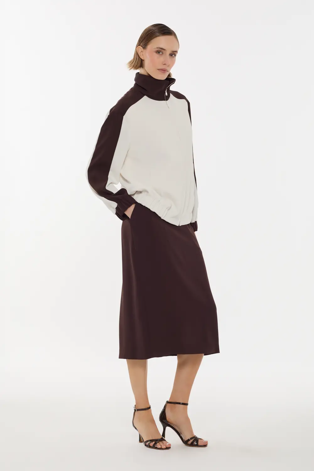 PANTY26D621185_008_S26