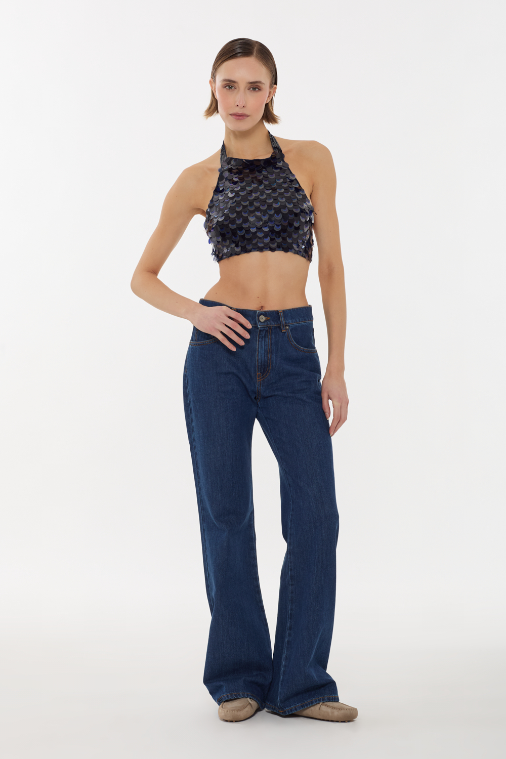 GROUPD311736_812_S26,alt-2