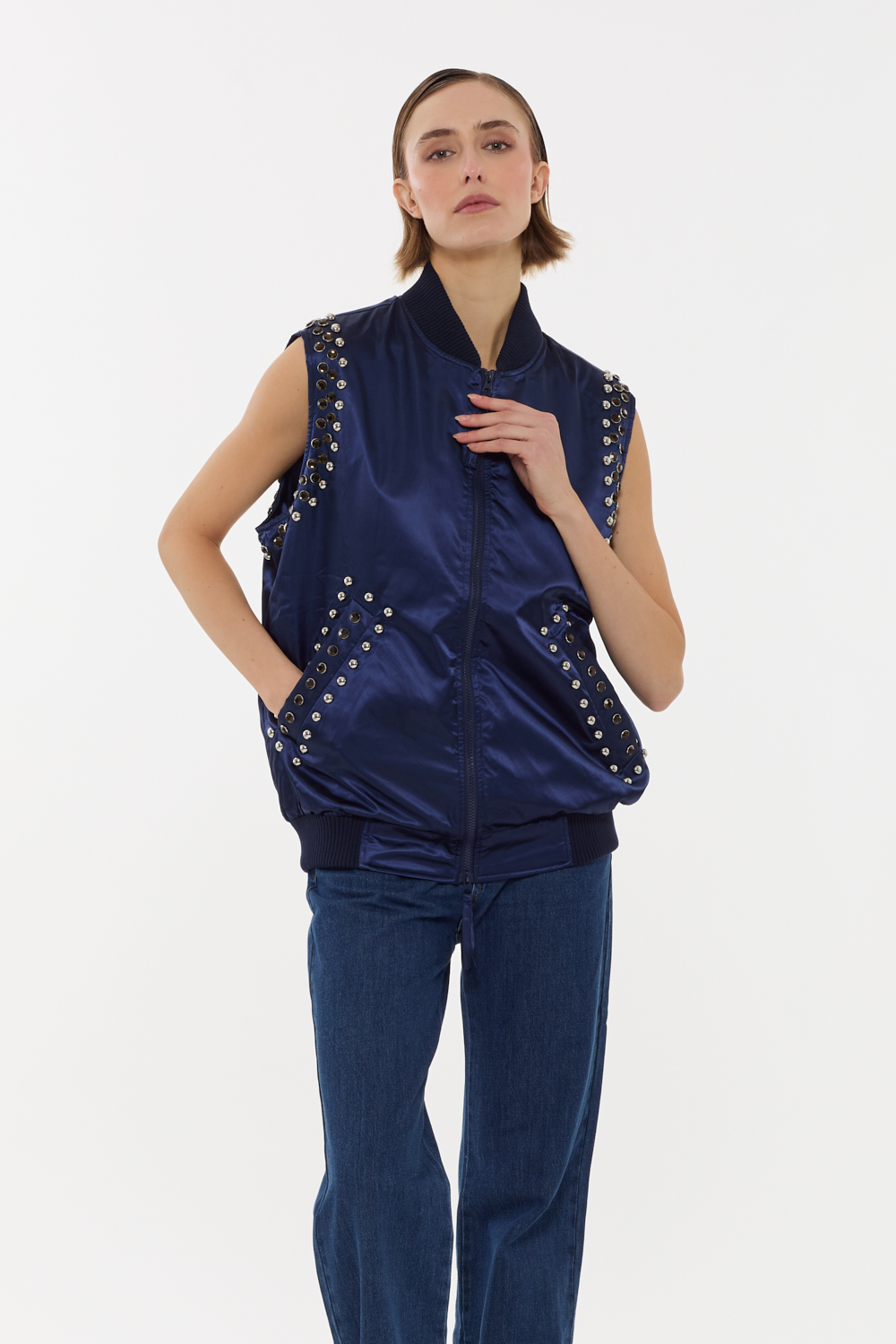 NASHVILLED431850B_012_S26,alt-2