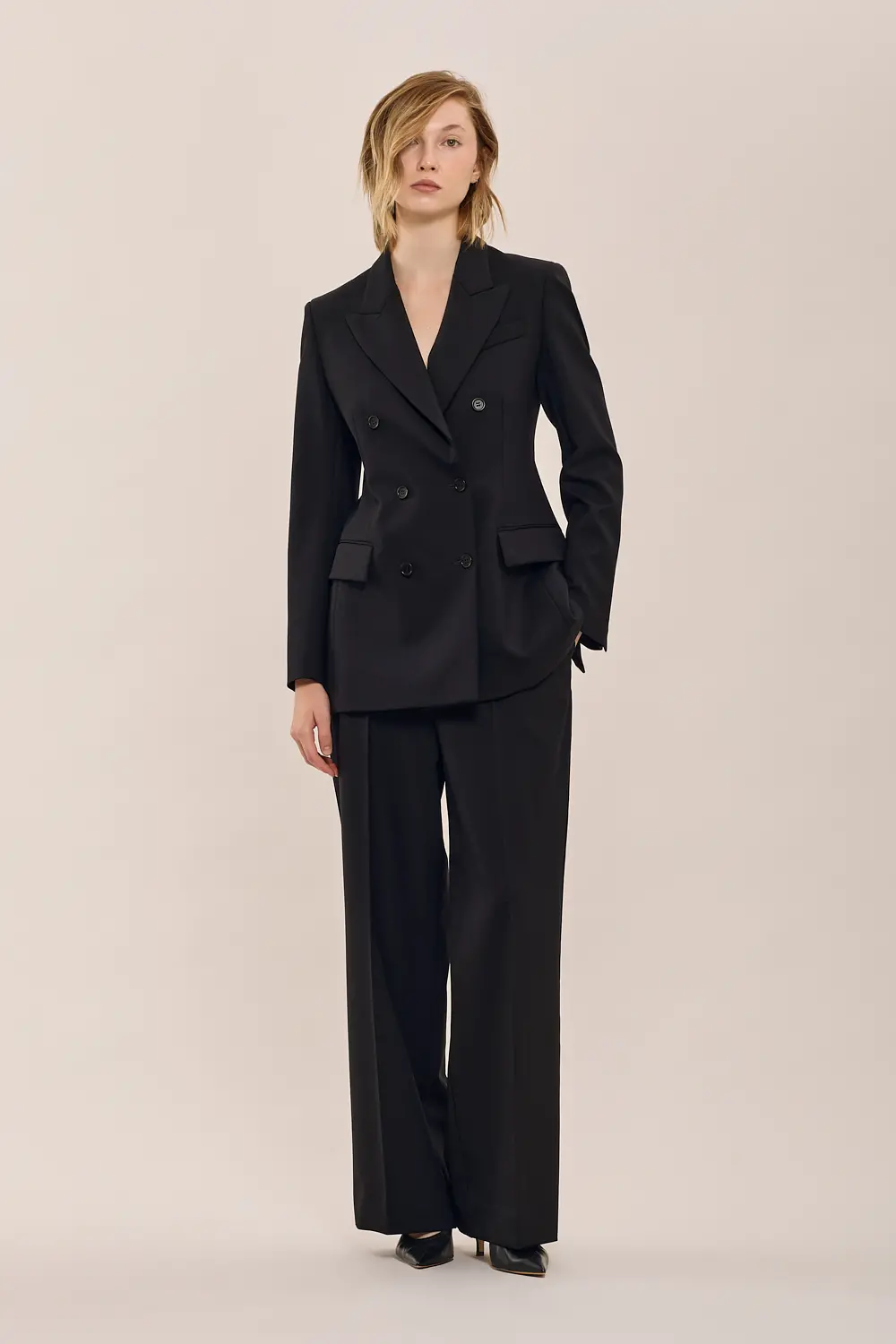 LILIUXY25D420436_013_A25