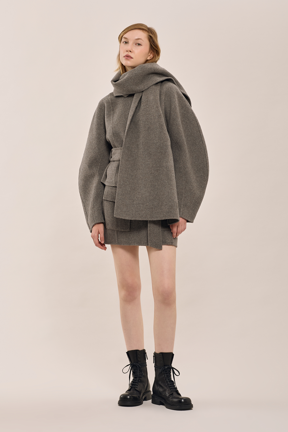 LEAK25D431794_067_A25,alt-2