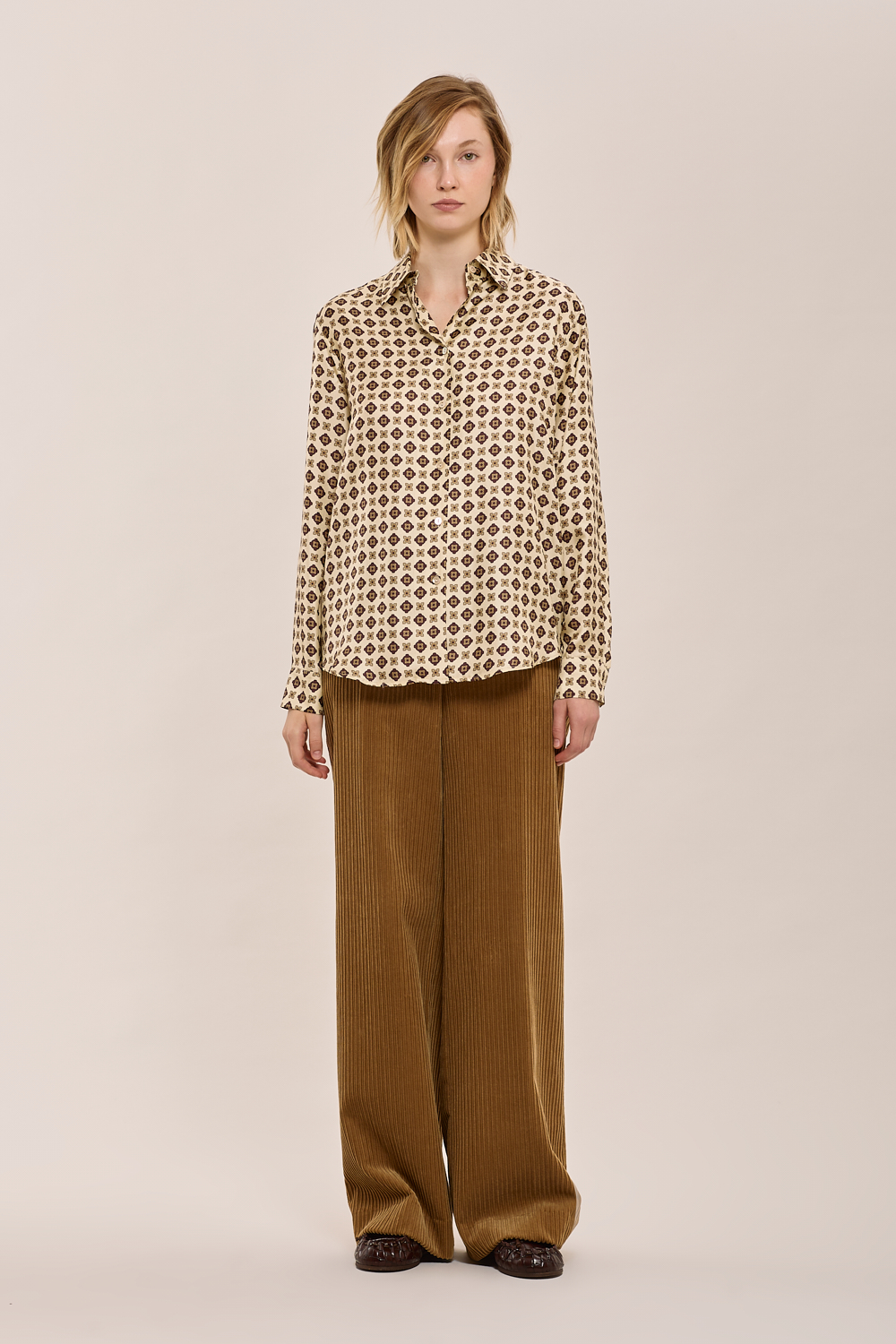 COXFORDD232472_006_A25,alt-1