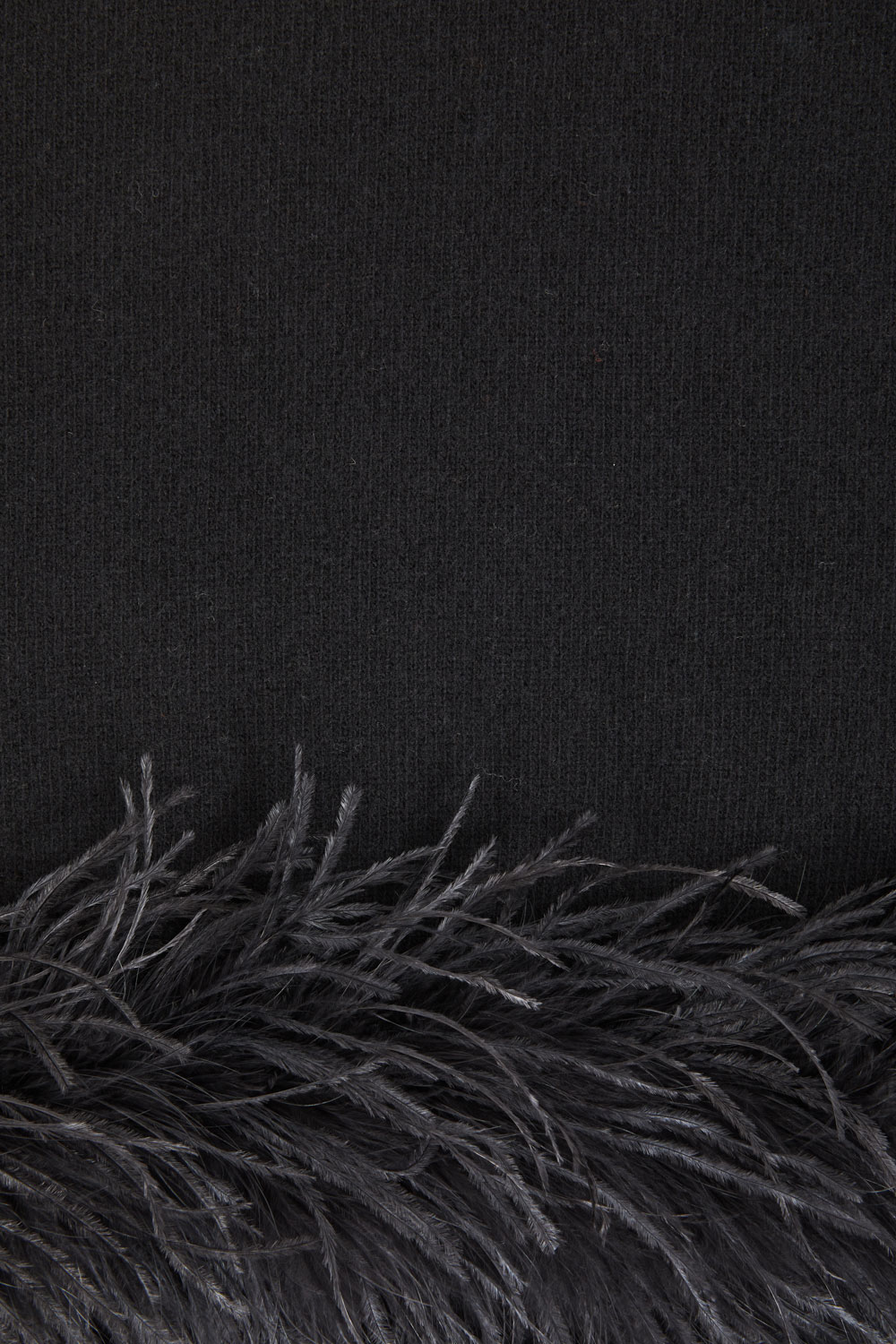 LESTATD512142_013_A26,alt-0