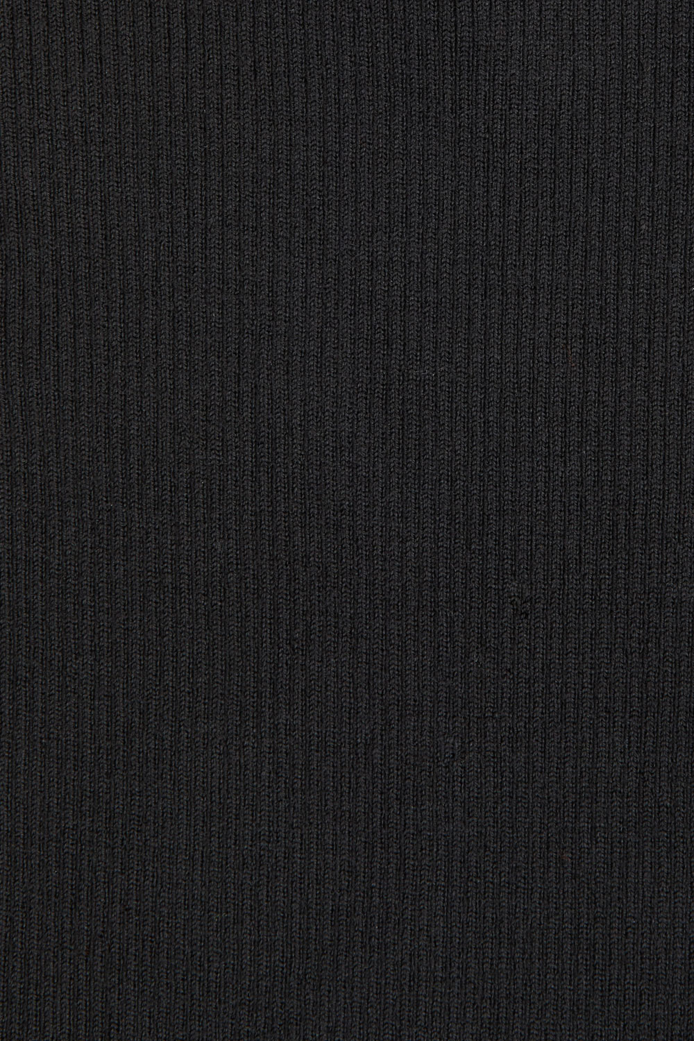 LONGD500748_013_A26,alt-1