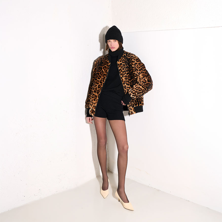 Image Right image-right